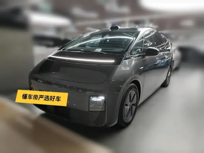 Li Auto MEGA 2024 Model Ultra Edition – фото 1