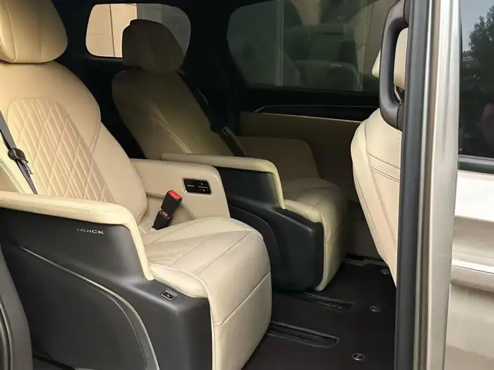 Buick GL8 2022 Model ES Luzun 653T Luxury Model – фото 9