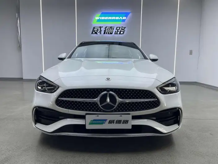 Mercedes-Benz C-Class 2023 Model C 260 L Sports Edition – фото 2