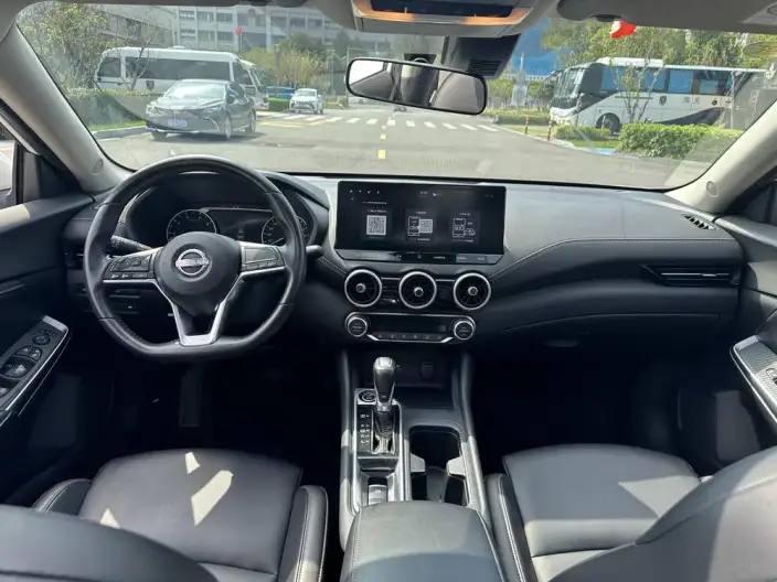 Nissan Sylphy 2023 Model 1.6L CVT Yuexiang Edition – фото 10