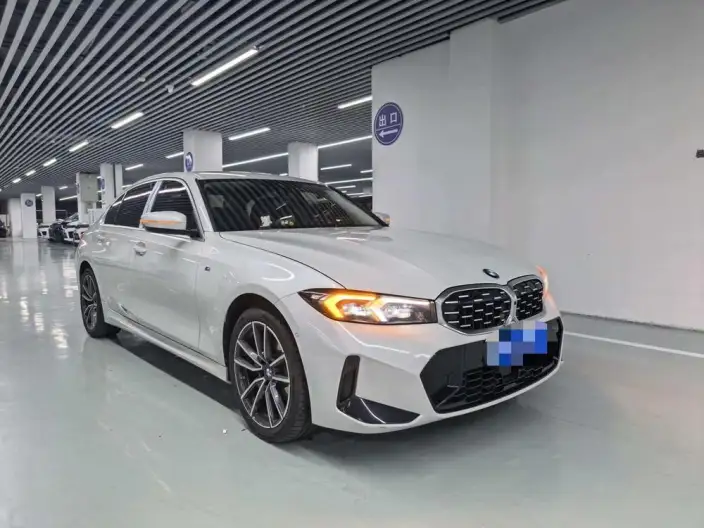 BMW 3 Series 2025 Model 325Li M Sports Set – фото 3