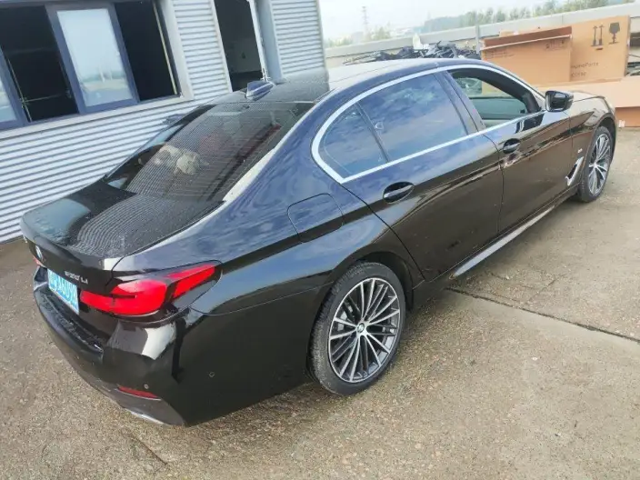 BMW 5 Series 2022 Model Facelift 530Li Leading Model M Sports Set – фото 4