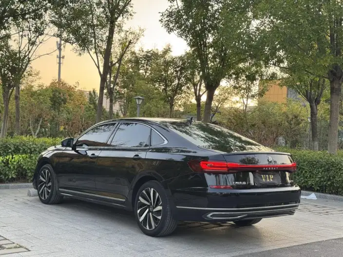 Volkswagen Passat 2022 Model 330TSI Starry sky Elite Edition – фото 4