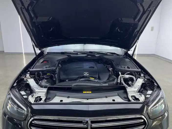 Mercedes-Benz E-Class 2022 Model Facelift II E 300 L Fashion Model sedan – фото 8