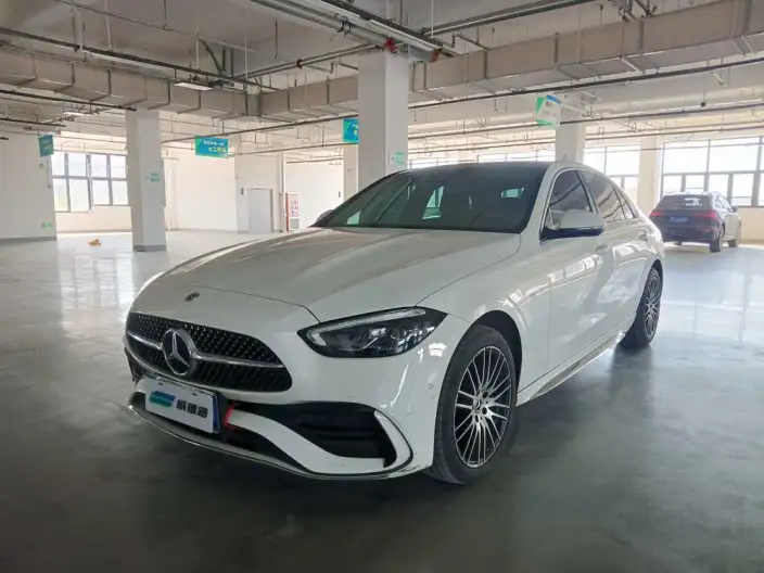 Mercedes-Benz C-Class 2024 Model C 260 L Sports Edition – фото 1