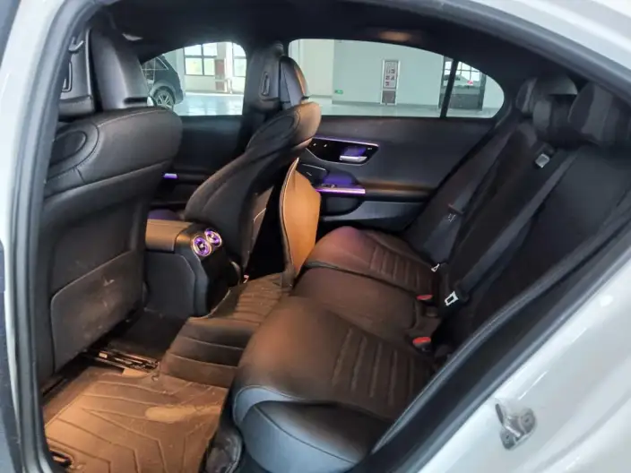 Mercedes-Benz C-Class 2024 Model C 260 L Sports Edition – фото 9
