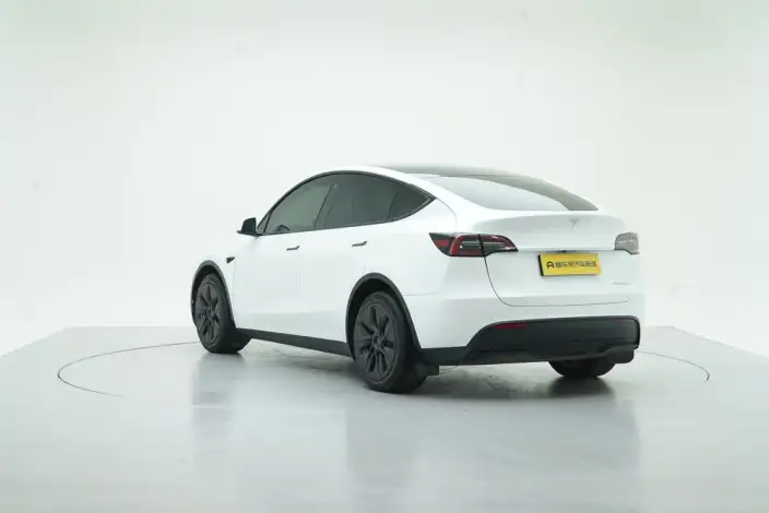 Model Y 2022 Model Facelift Long Battery Life Pro All-wheel drive version – фото 5
