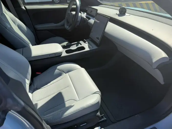 NIO ET5 2022 Model 75kWh – фото 9