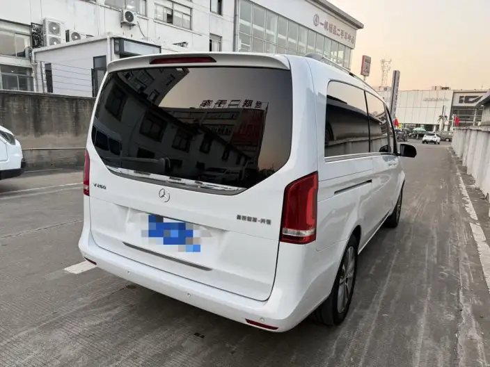 Mercedes-Benz V-Class 2021 Model V 260 Pilot Edition – фото 4