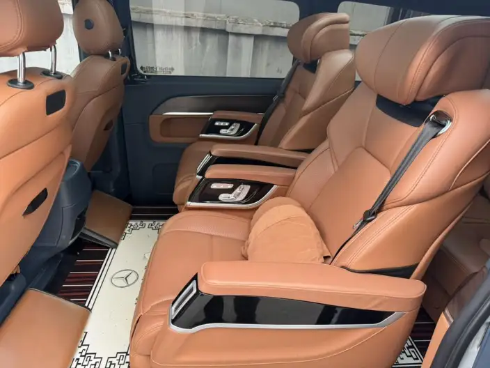 Mercedes-Benz V-Class 2021 Model V 260 Pilot Edition – фото 8