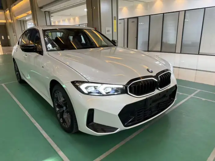 BMW 3 Series 2025 Model 330Li M Sports Night Set – фото 3