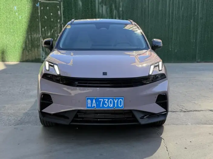 Lynk & Co 06 2025 Model Renew 1.5T Halo – фото 2