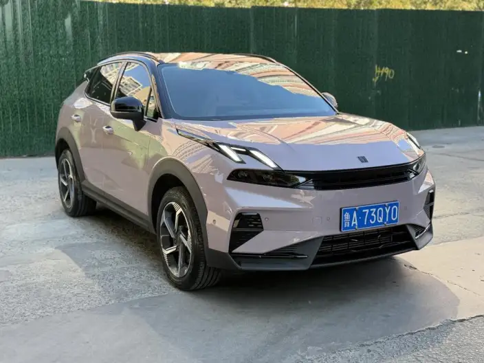 Lynk & Co 06 2025 Model Renew 1.5T Halo – фото 3