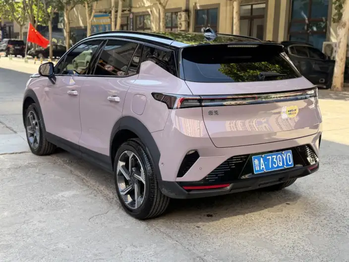 Lynk & Co 06 2025 Model Renew 1.5T Halo – фото 4