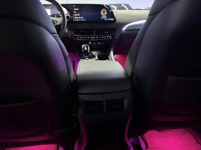 Cadillac CT5 2024 Model 28T Luxury Model – фото 8