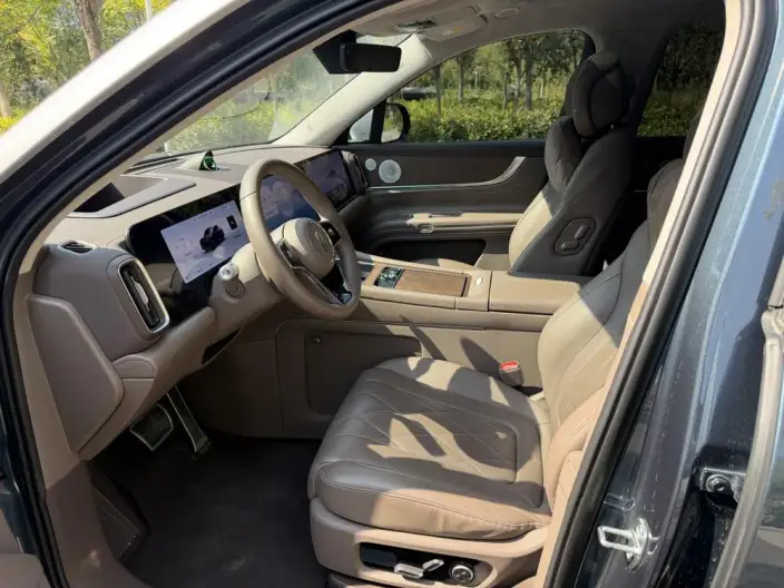 Aito M9 2024 Model Extended Range Ultra VI seat Edition – фото 9