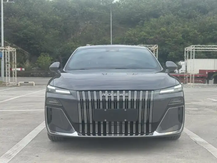 Roewe M7 DMH 2025 Model 160km Yuexiang Edition – фото 9