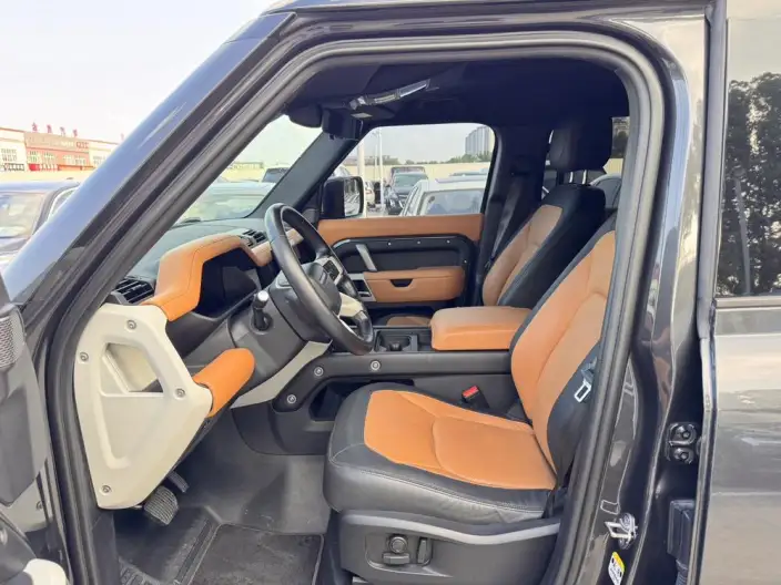 Land Rover Defender 2024 Model 110 3.0T P400 XS – фото 9