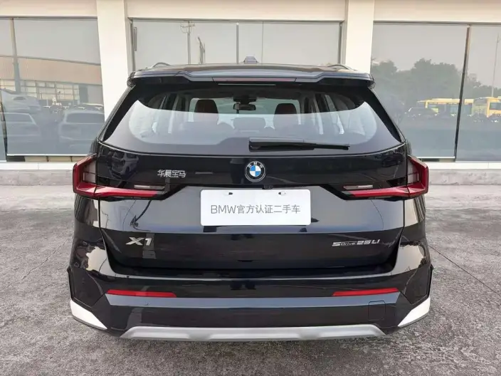 BMW X1 2026 Model sDrive25Li X Design Set – фото 4