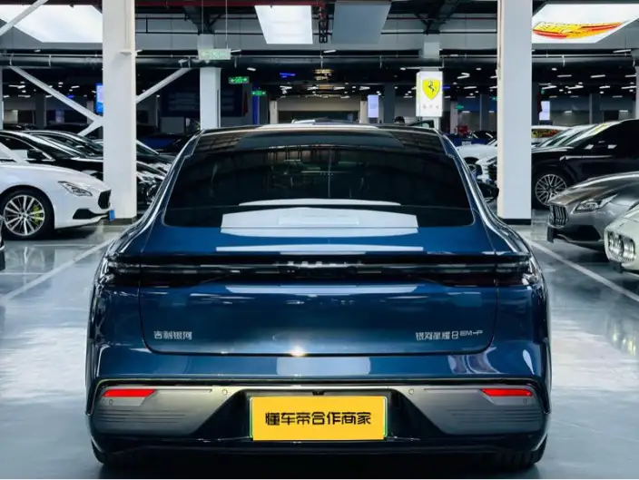 Geely Galaxy E8 PHEV 2025 Model 130km EM-P Galaxy Edition – фото 5