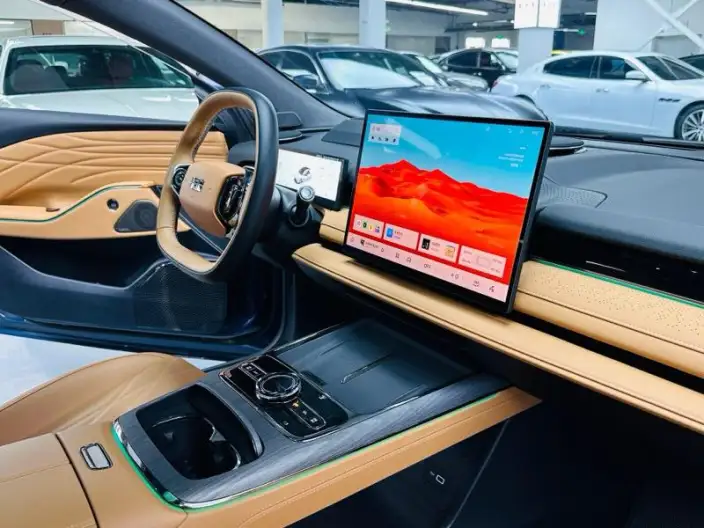 Geely Galaxy E8 PHEV 2025 Model 130km EM-P Galaxy Edition – фото 9