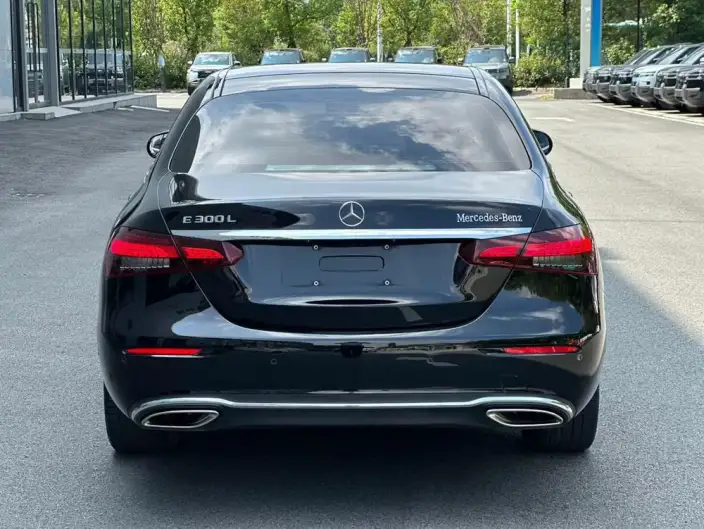 Mercedes-Benz E-Class 2023 Model Facelift E 300 L Fashion Model sedan – фото 5