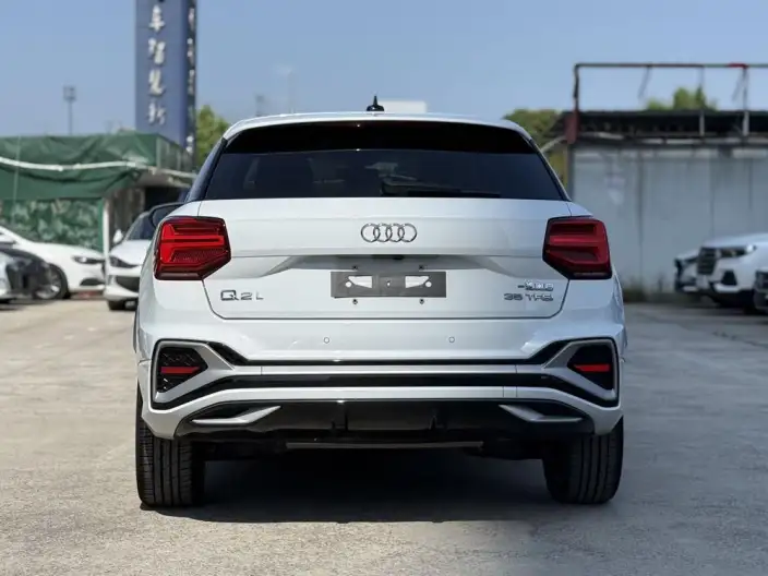 AUDI Q2L 2022 Model 35 TFSI Fashion Dynamic Model – фото 5