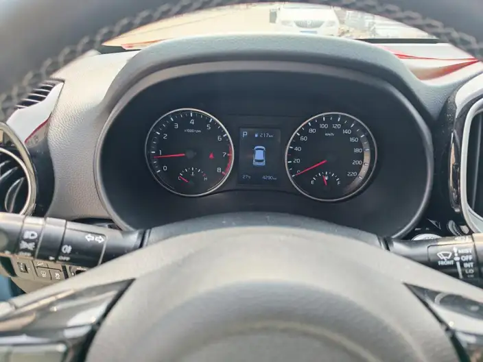 Kia Stonic 2026 Model 1.4L CVT Fun Xiang Edition – фото 9