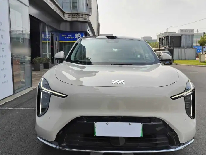 IM LS6 2026 Model EV Max+ – фото 2