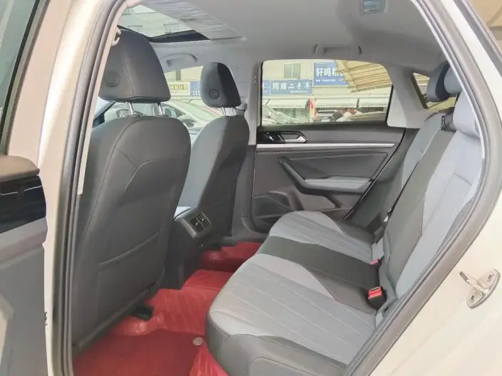 Volkswagen Lavida 2023 Model Facelift 1.5L Automatic Five million editions – фото 9
