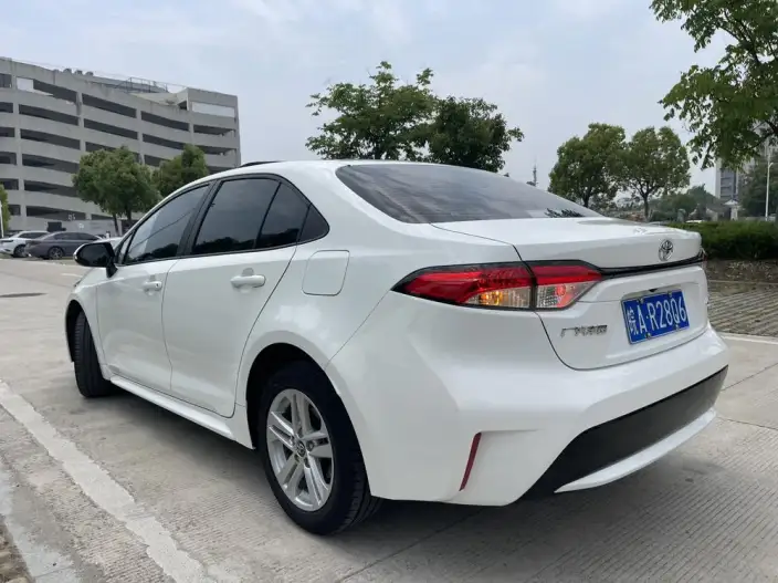 Toyota Levin 2022 Model 185T CVT Deluxe Edition – фото 5
