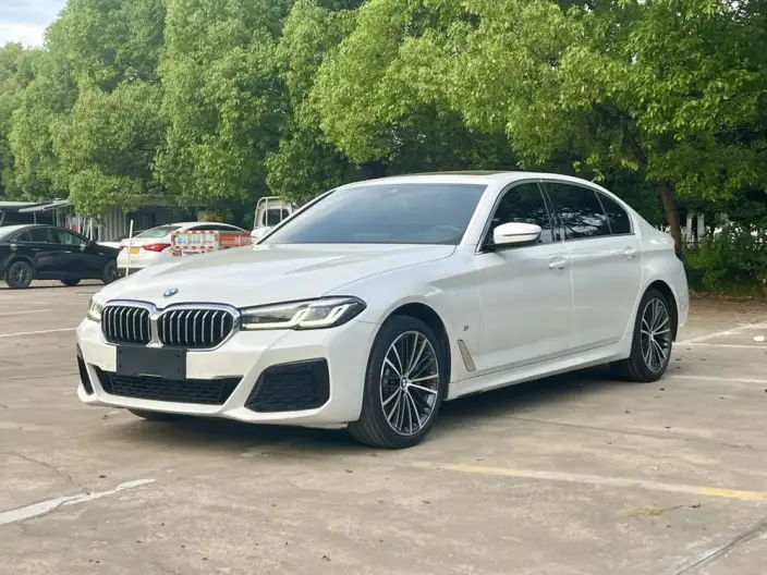 BMW 5 Series 2022 Model Facelift 530Li Leading Model M Sports Set – фото 1