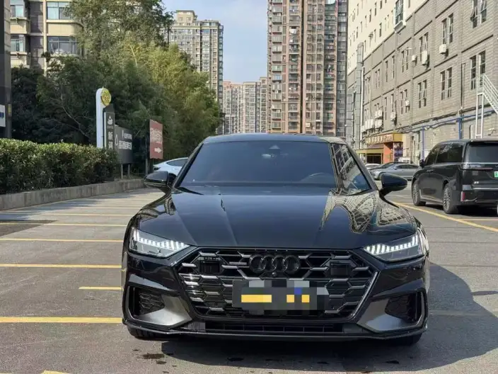 Audi A7 L 2024 Model 45 TFSI quattro Black Samurai Edition