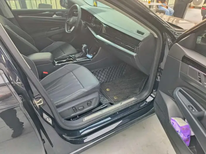 Volkswagen Passat 2024 Model 380TSI Deluxe Edition – фото 7