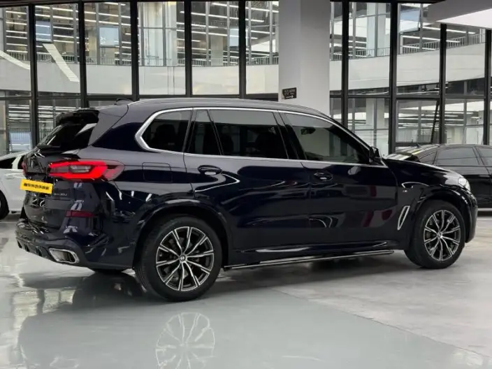 BMW X5 2022 Model Facelift xDrive 30Li Exclusive Model M Sports Set – фото 5