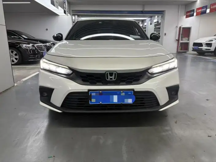 Honda Civic 2023 Model HATCHBACK 240TURBO CVT Extremely sharp version