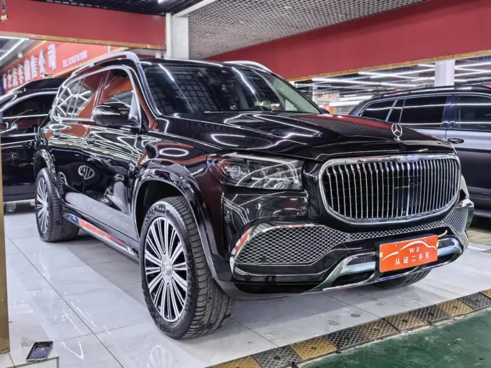 Mercedes-Benz GLS 2023 Model Facelift GLS 450 4MATIC Fashion Model – фото 3