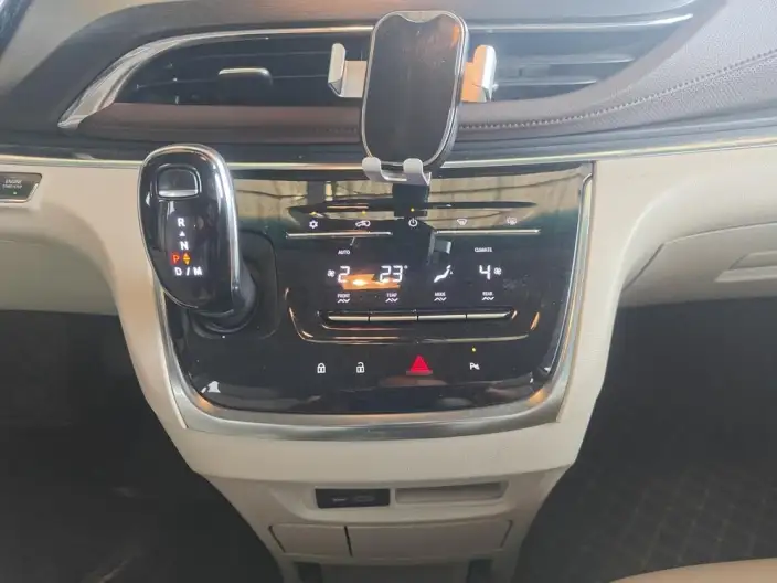Buick GL8 2022 Model Facelift Business class 2.0T Smart Enjoy Model – фото 5