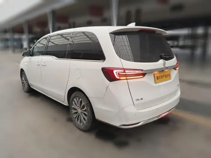 Buick GL8 2022 Model Facelift Business class 2.0T Smart Enjoy Model