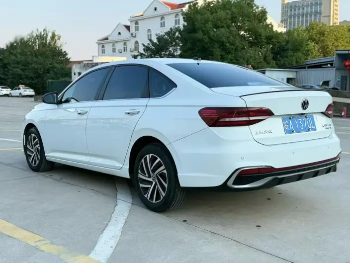 Volkswagen Lavida 2023 Model 300TSI DSG Manyi Edition