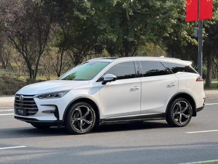 BYD Tang DM 2021 Model DM-i 1.5T 112KM Zunrong Model – фото 1