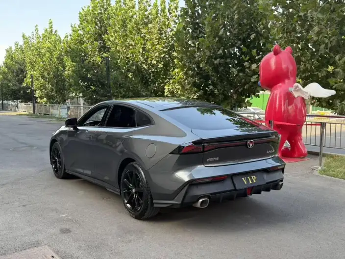 Changan UNI-V 2023 Model 1.5T Noble Model