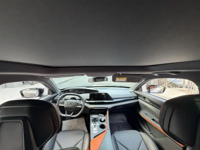 Changan UNI-V 2023 Model 1.5T Noble Model – фото 10