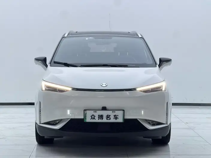 Hechuang Z03 2022 Model 620 Trendy Cool Edition 76.8kWh – фото 2