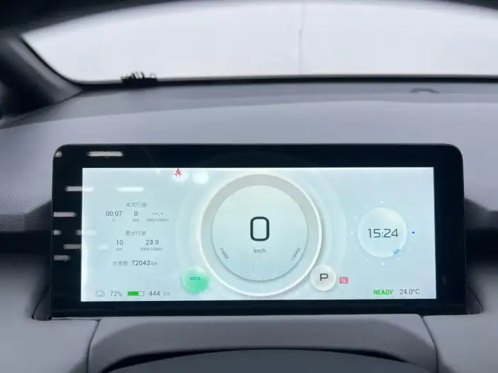 Hechuang Z03 2022 Model 620 Trendy Cool Edition 76.8kWh – фото 6