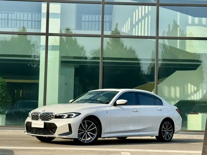 BMW 3 Series 2025 Model 325Li M Sports Set – фото 1