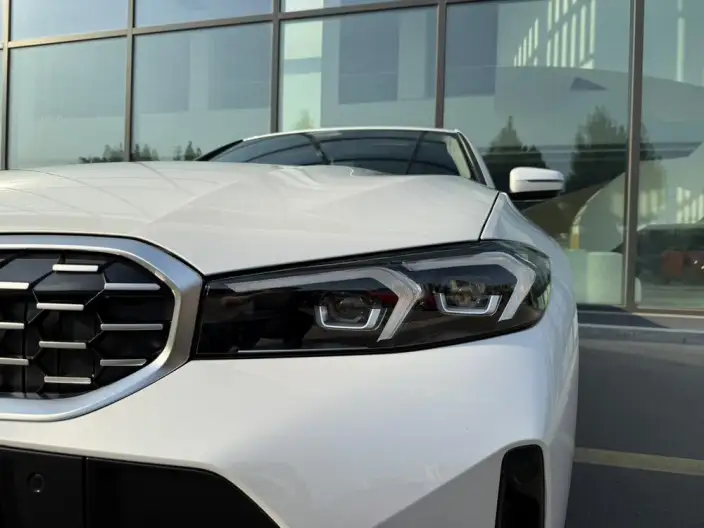 BMW 3 Series 2025 Model 325Li M Sports Set – фото 7