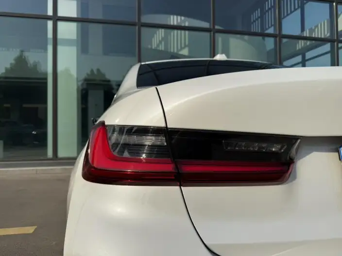 BMW 3 Series 2025 Model 325Li M Sports Set – фото 8