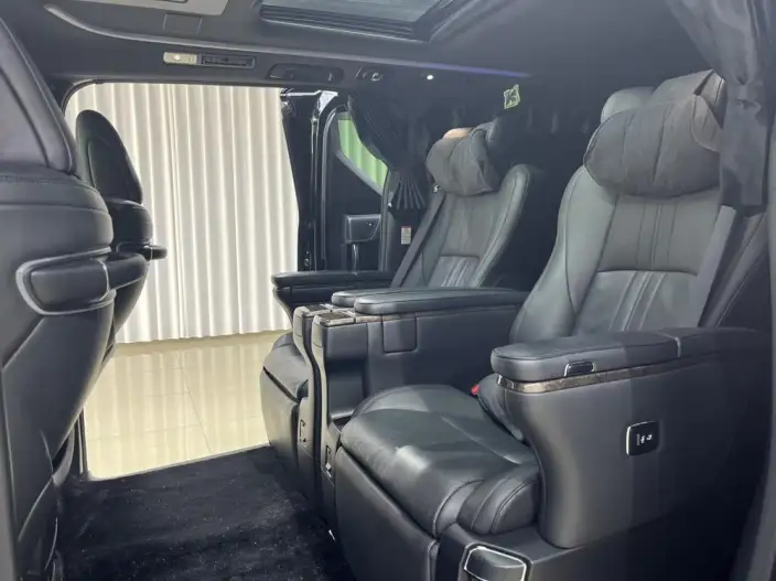 Vellfire 2021 Model Toyota Crown Hybrid 2.5L HV Premium Edition – фото 9