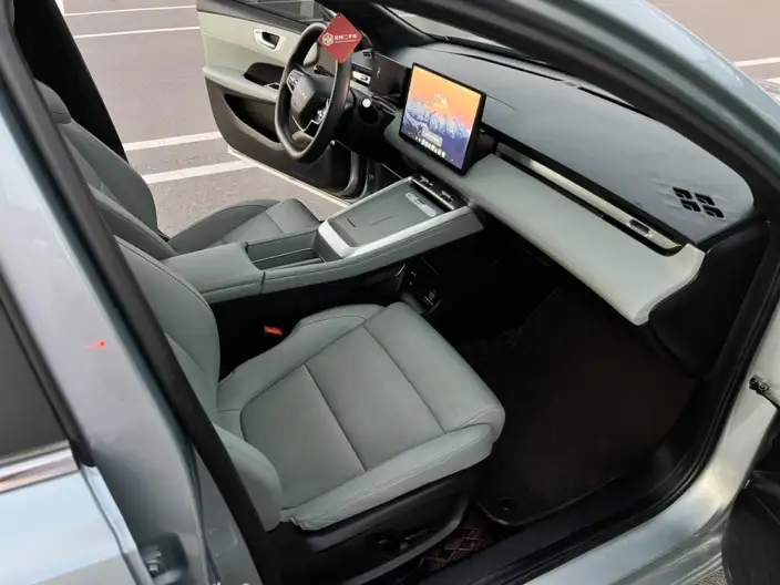 Roewe D6 2025 Model 520km Smart Edition – фото 8